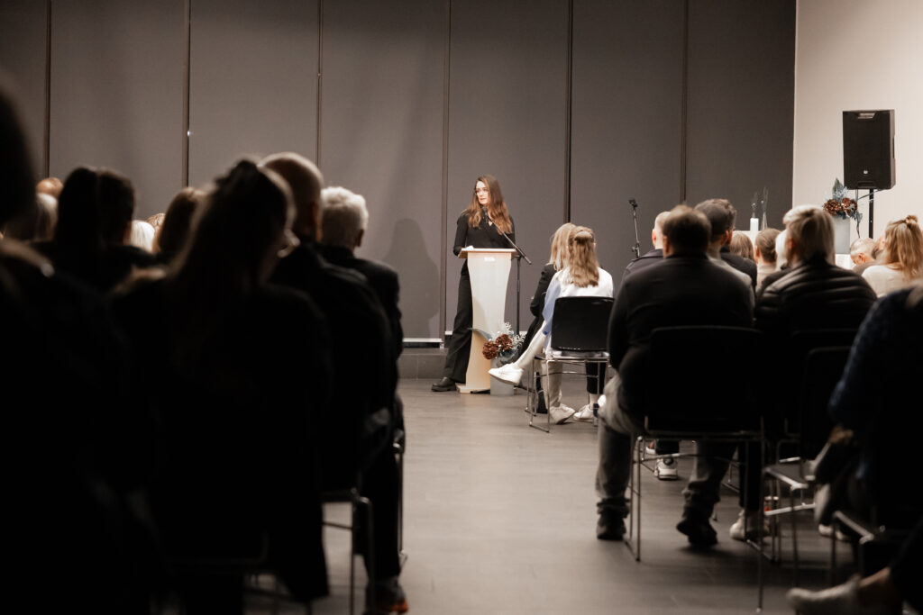 Hólmfríður Anna Baldursdóttir á minningarstund Gleym mér ei 2025